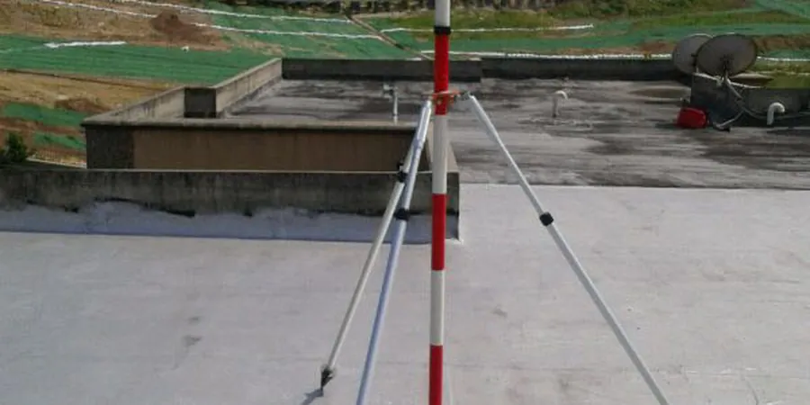 Monitoreo Geotécnico de Excavaciones en Arica: Control Real en Suelos Costeros